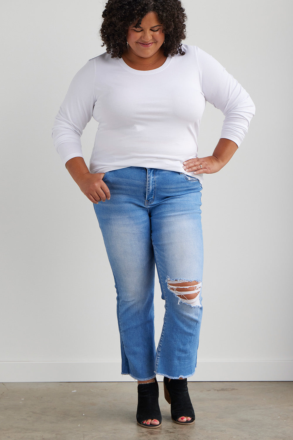 Women's Organic Cotton Long Sleeve Scoop Neck Tee | White | Fair Indigo | Ethically Made Clothing | Fair Trade Clothes