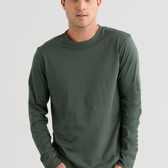 Men's 100% Organic Cotton Long Sleeve Crew Neck T-shirt | Balsam Green | Fair Indigo | Ethically Made Clothing | Fair Trade Clothes