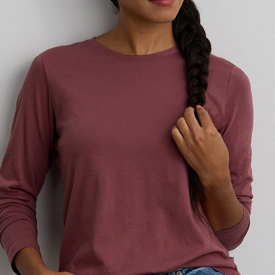 Women's 100% Organic Cotton Relaxed Long Sleeve Crew Neck T-Shirt | Soft Plum Pink Purple | Fair Indigo | Ethically Made Clothing | Fair Trade Clothes