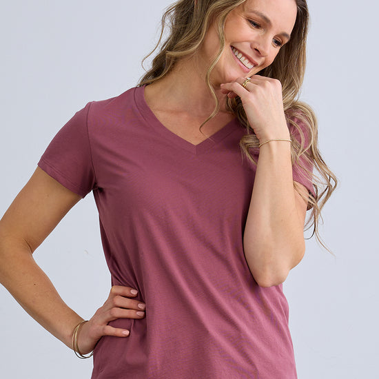 Women's 100% Organic Cotton Relaxed V-neck T-shirt | Soft Plum Pink Purple | Fair Indigo | Ethically Made Clothing | Fair Trade Clothes