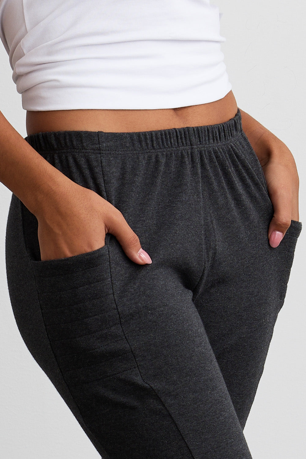 Women's 100% Organic Cotton Capri Leggings | Dark Charcoal Grey Heather | Fair Indigo | Ethically Made Clothing | Fair Trade Clothes