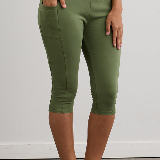Women's 100% Organic Cotton Capri Leggings | Willow Green | Fair Indigo | Ethically Made Clothing | Fair Trade Clothes
