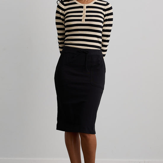 Women's Organic Cotton French Terry Pocket Midi Skirt | Black | Fair Indigo | Ethically Made Clothing | Fair Trade Clothes