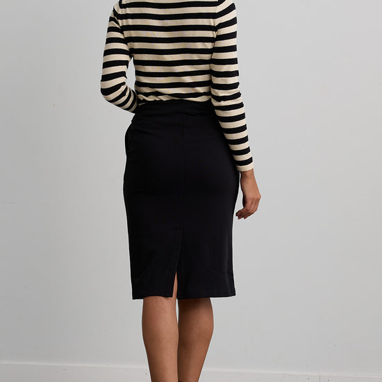 Women's Organic Cotton French Terry Pocket Midi Skirt | Black | Fair Indigo | Ethically Made Clothing | Fair Trade Clothes