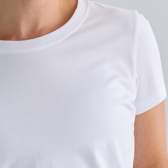 Women's Organic Cotton 100% Cotton Ultra Pura T-shirt | White | Fair Indigo | Ethically Made Clothing | Fair Trade Clothes