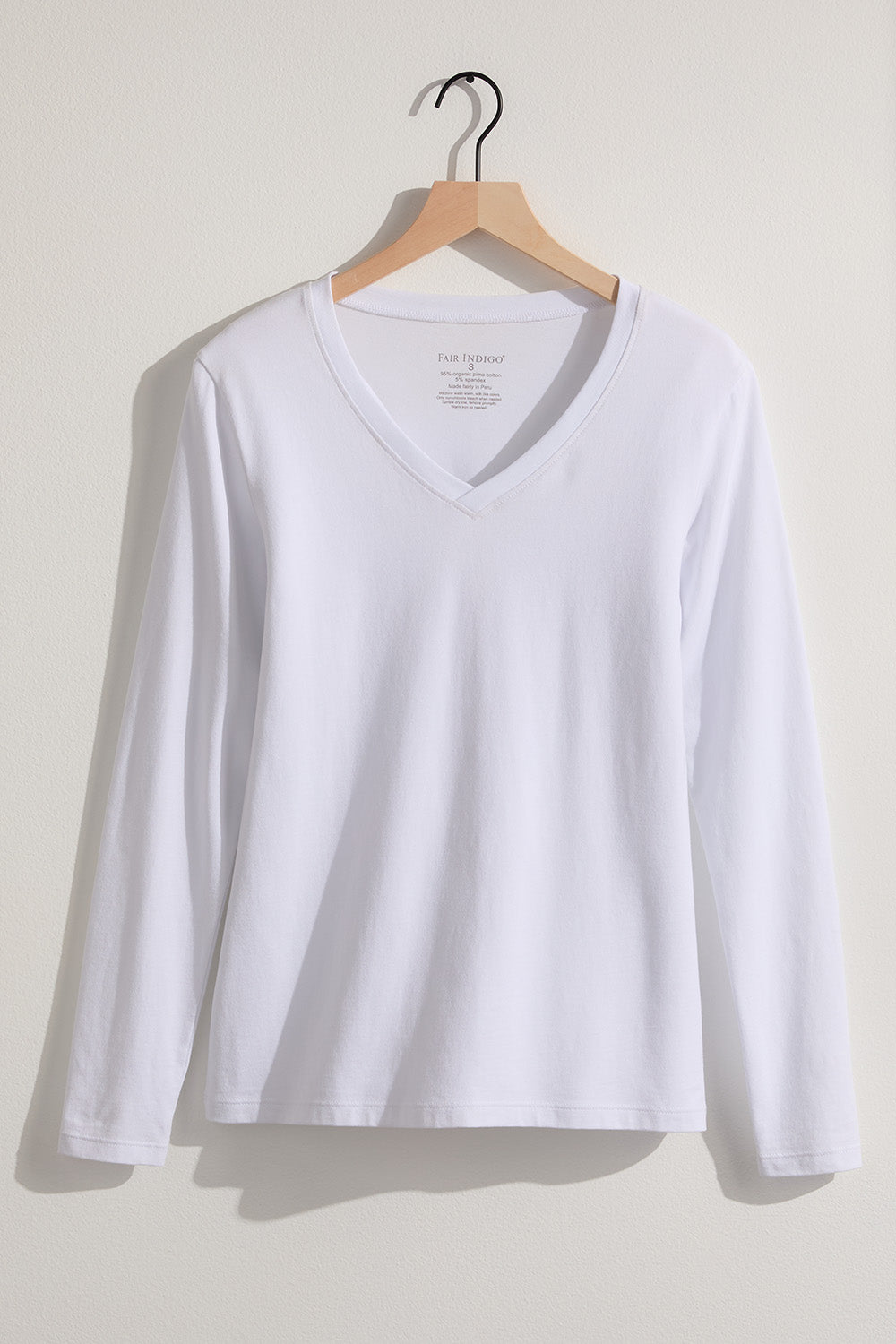 Women's Organic Cotton Long Sleeve V-neck T-shirt | White | Fair Indigo | Ethically Made Clothing | Fair Trade Clothes