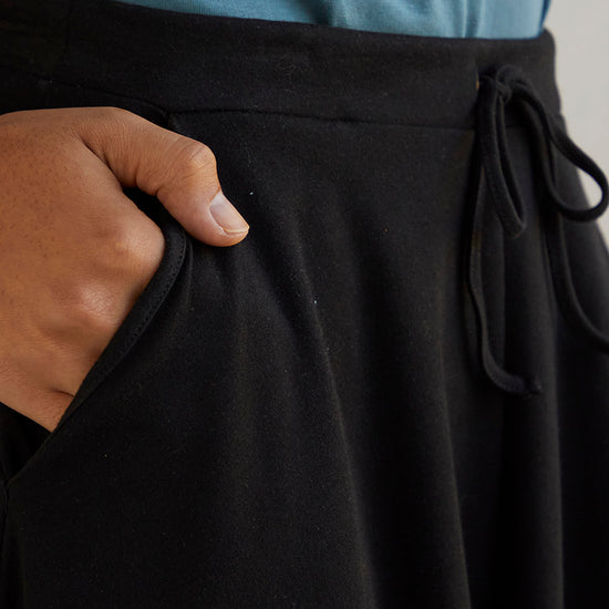 Women's 100% Organic Cotton Midi Skirt with Pockets | Black | Fair Indigo | Ethically Made Clothing | Fair Trade Clothes